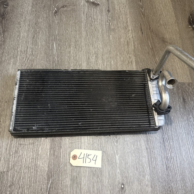 VOLVO VNL A/C AC AIR CONDITION HEATER - P/N: U4432003