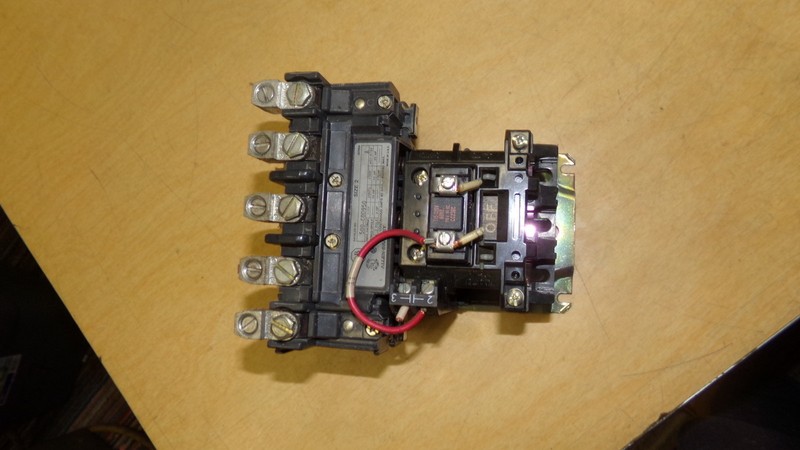 Allen Bradley 500-C0D950 Size 2 599-P2A Contactor *FREE SHIPPING*