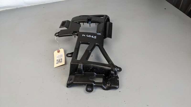Rear Bumper Right Bracket 2022 Mazda 3 BDTS-50-2A1 2019 2020 2021 2023