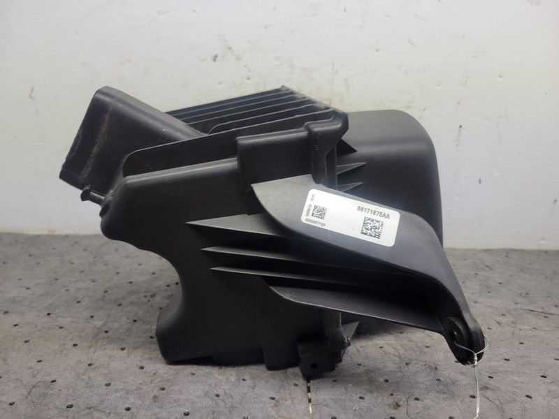 Air Cleaner 2.0L Fits 13-16 DART 1618198