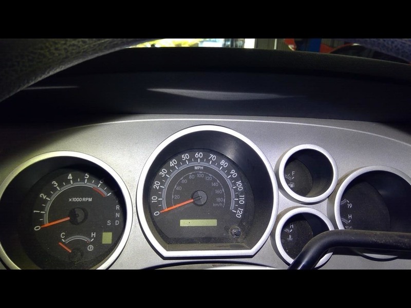 Speedometer Cluster MPH With Tow Pkg 8 Cylinder Fits 07 TUNDRA 1693167