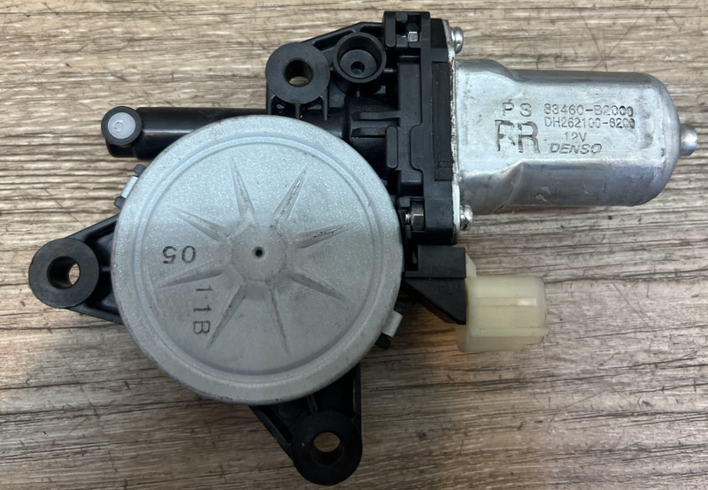 2014-2019 Kia RH Window Motor ASSY OEM Part# 83460-B2000