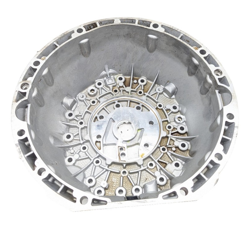 2003-2006 Mercedes-Benz S430 W220 Automatic Transmission Bell Housing 210271180