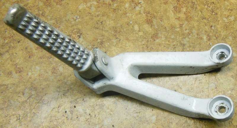 2002 Honda CBR600F4 CBR 600 F4 CBR600 Left Rear Foot Rest Peg Pedal Mount 02 01