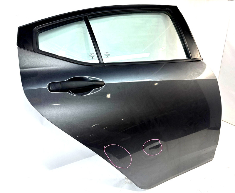 2020-2024 Nissan Versa Right Rear RH Complete Door Assembly Scratches OEM