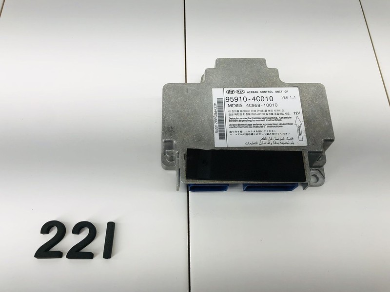 12-15 KIA OPTIMA CENTER CONSOLE DIAGNOSTIC CONTROL COMPUTER MODULE OEM