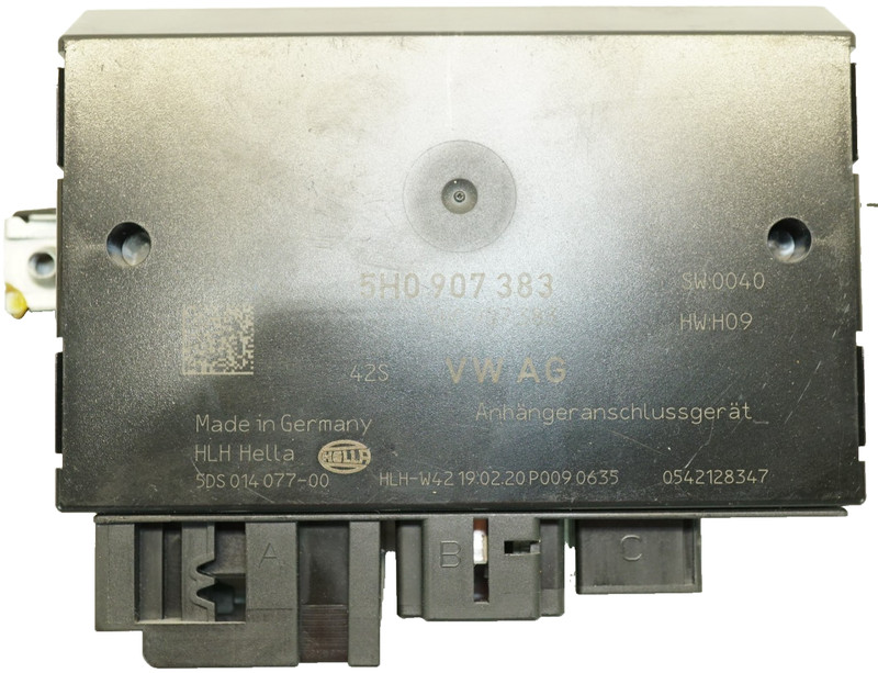 🔅2020-2025 VOLKSWAGEN ATLAS OEM. TRAILER LIGHT CONTROL MODULE