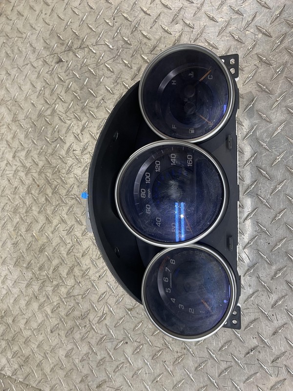 2005 Acura RL Speedometer Assembly 144K Tested Oemn