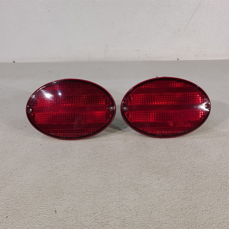 97-04 Corvette C5 Passenger Side Taillight Set Tail Light Lights Lamp Rh Aa7476