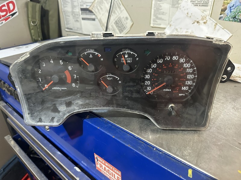 91-94 ECLIPSE TALON 1.8 N/T NT INSTRUMENT SPEEDOMETER GAUGE CLUSTER 1G165k