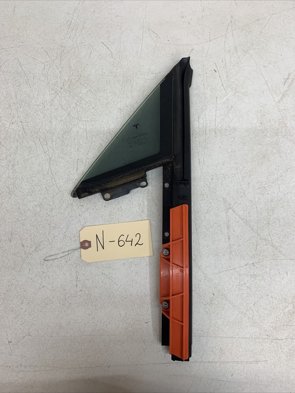 ⚡️12-20 Tesla S Front Left Door Window Corner Quarter Glass w/Seal 642 B65