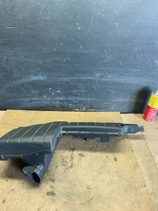 2009 to 2014 Nissan Murano Upper Air Intake Duct Oem R0334DG