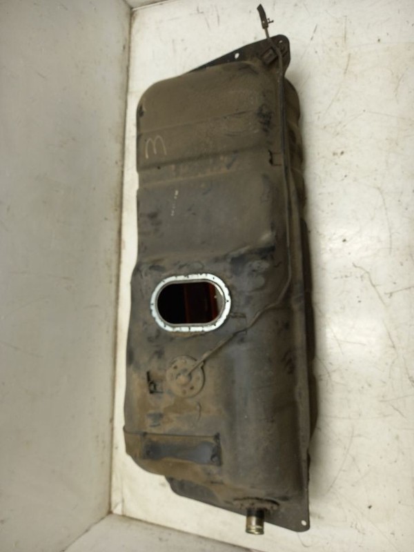 96 97 98 99 00 TOYOTA 4 RUNNER SR5 3.4L FUEL TANK
