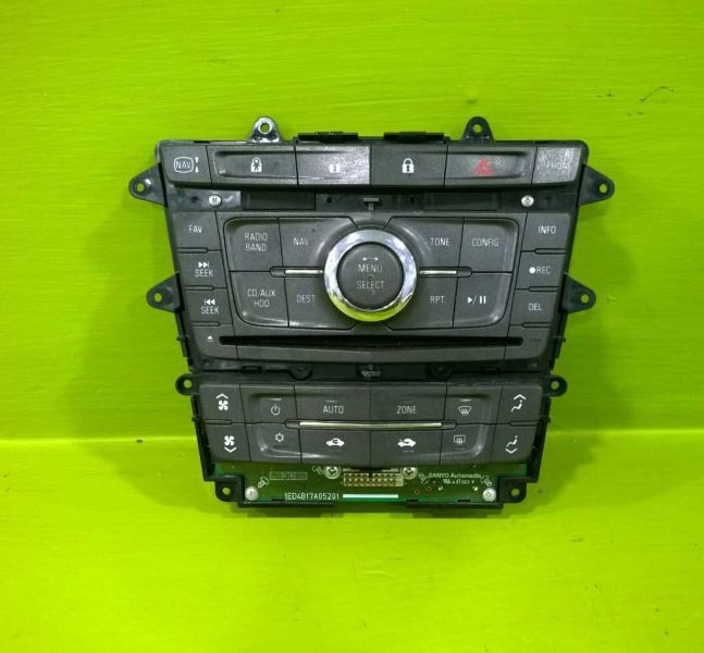 10 SRX RADIO CONTROL PANEL AM FM XM CD DVD NAVIGATION OEM 3413-4