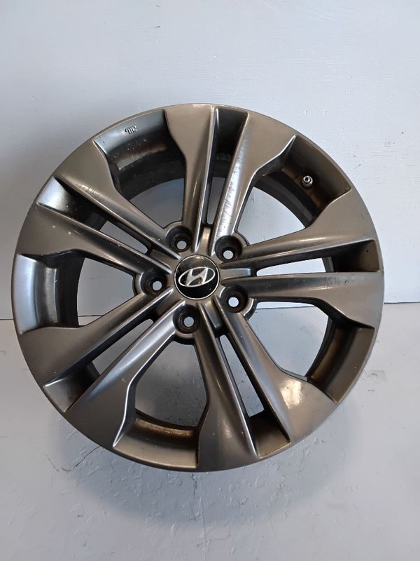 2013-2016 Hyundai Santa Fe Wheel Rim 17x7 Alloy 10 Spoke Sport