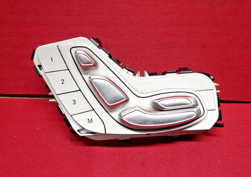 Mercedes Benz C Class W205 LEFT DRIVER DOOR Seat Adjustment Memory Switch Silver