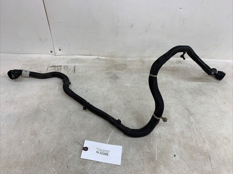 20-22 TESLA MODEL Y REAR DRIVE UNIT COOLING OUTLET HOSE TUBE PIPE OEM 32086