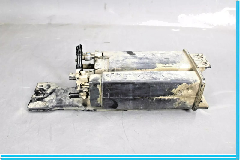 11-17 Infiniti QX80 QX56 Fuel Evaporation Canister Assembly 1495078000 OEM