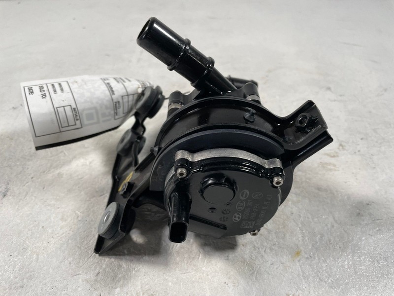 2022-2024 HYUNDAI IONIQ 5 DRIVE MOTOR INVERTER COOLER COOLING WATER PUMP 108544