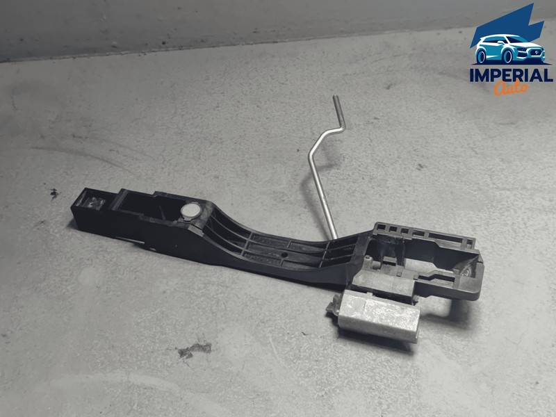 2016-2021 HONDA CIVIC REAR PASSENGER SIDE EXTERIOR DOOR HANDLE BASE BRACKET OEM