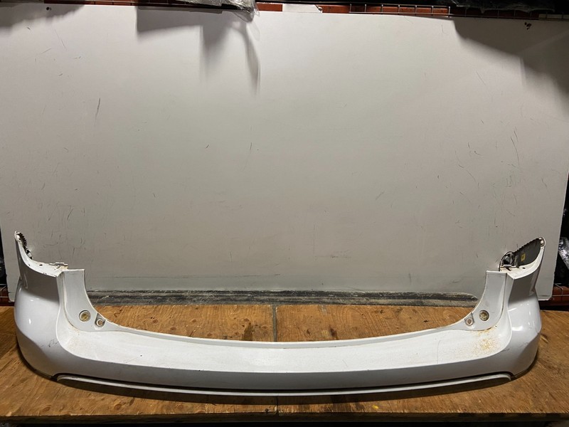 2011 to 2015 Ford Explorer Rear Upper Bumper Cover Q1279