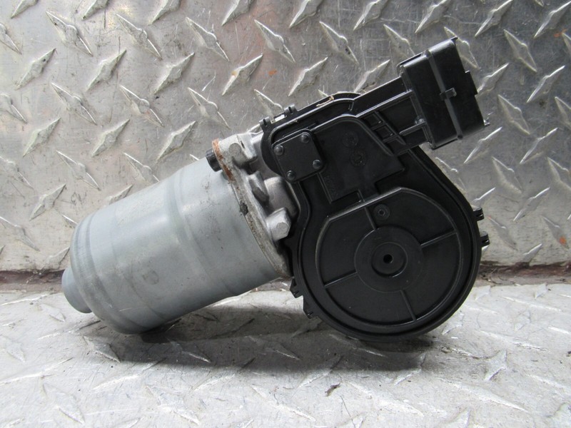 17 18 HYUNDAI ELANTRA WINDSHIELD WIPER MOTOR SEDAN / 17 - 19 SPORTAGE