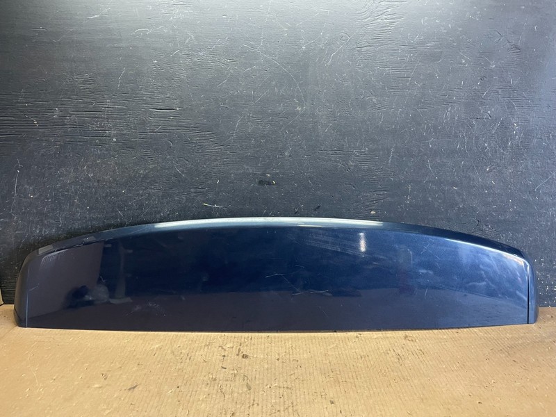 2009 to 2014 Volkswagen Routan Rear Spoiler OEM aa5929 DG