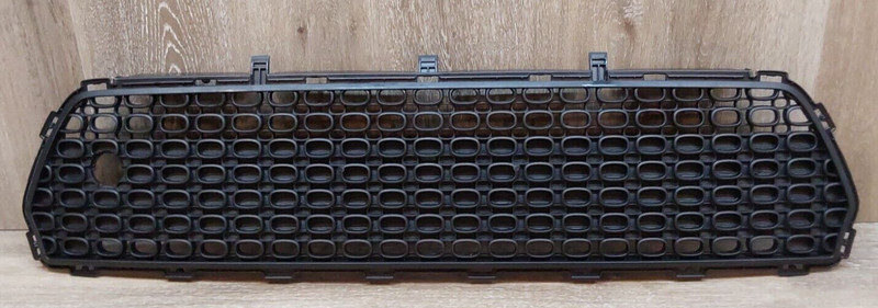 2014-2016 Kia Soul Grille Front Bumper Center OEM Part#86561-B2000