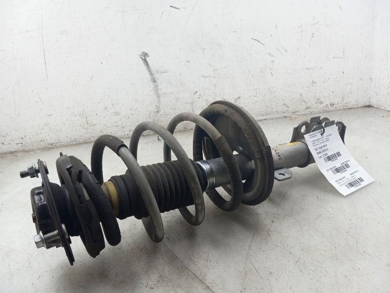 02 03 LEXUS ES300 FRONT PASSENGER RIGHT STRUT