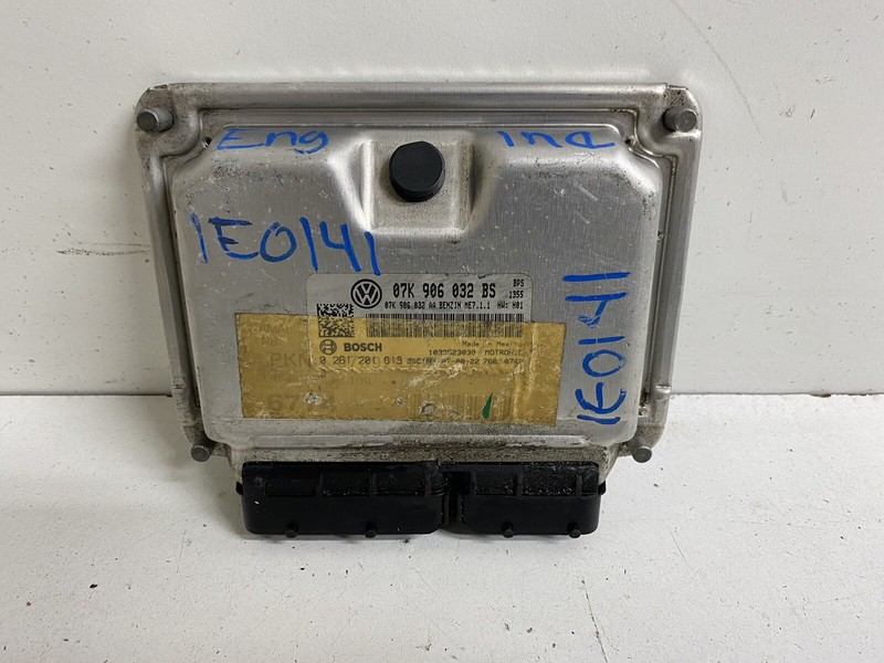 2008 VW Beetle 2.5 Auto BPS Engine Computer Module Ecu Ecm Pcm 07K 906 032 BS