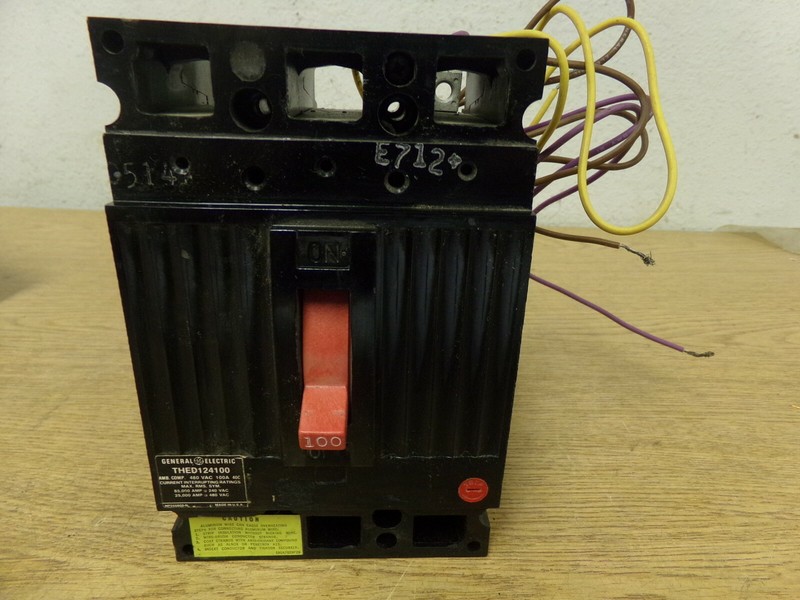 GE THED124100 100A 2-Pole Circuit Breaker *FREE SHIPPING*