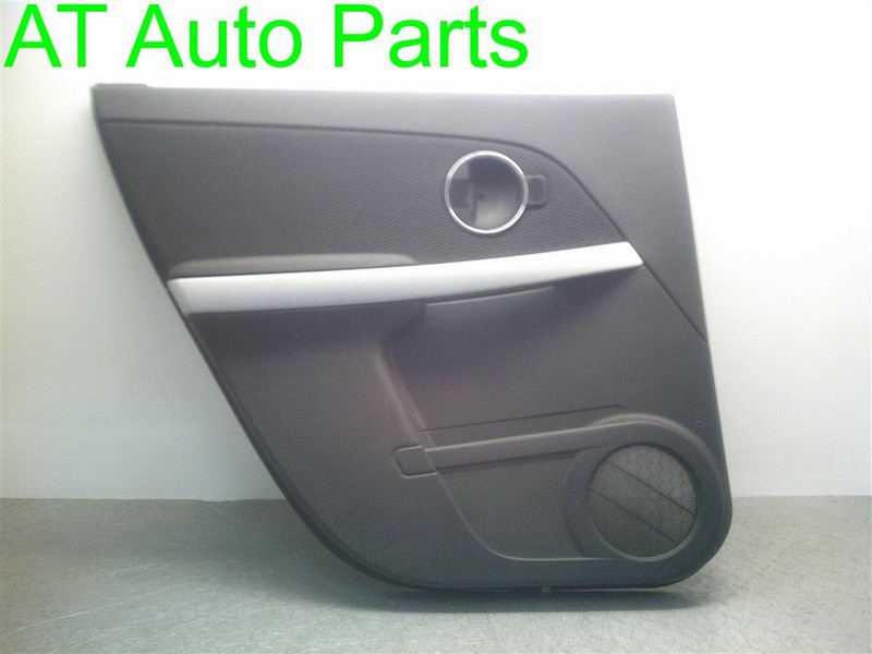 2008 PONTIAC TORRENT DRIVER REAR DOOR PANEL OEM 205.GM2408