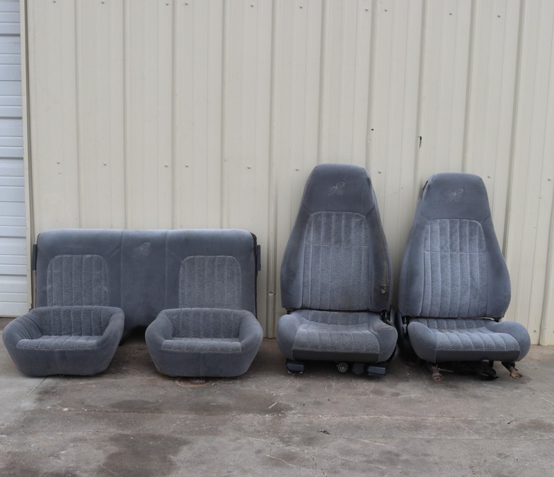 93-02 Chevy Camaro 30th Anniversary Gray Cloth Front & Rear Bucket Seats USED GM