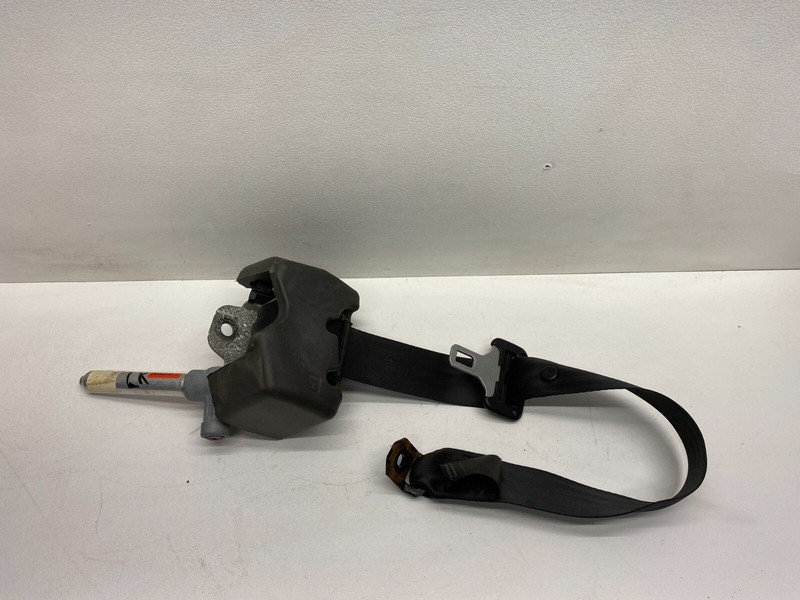 2008-2011 VOLVO V50LEFT REAR SEAT BELT RETRACTOR ASSEMBLY BLACK OEM