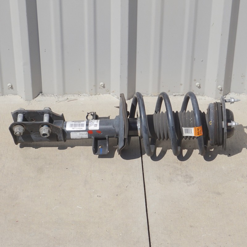 2008 - 2017 Buick Enclave Front Right Shock Coil Spring Absorber Strut