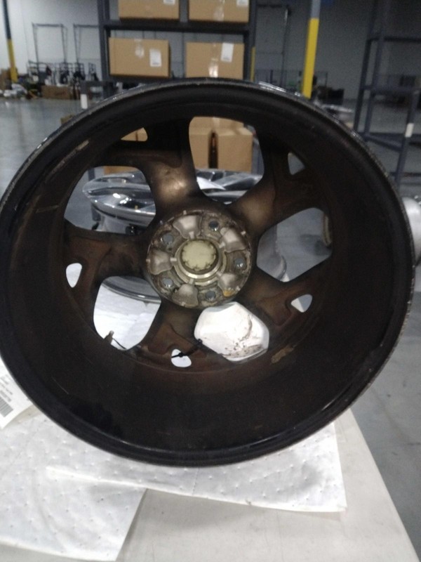 KIA Sportage 2021 Blue 17x7 OEM Wheel 5 Y Spoke Alloy, 60000 Miles, Used