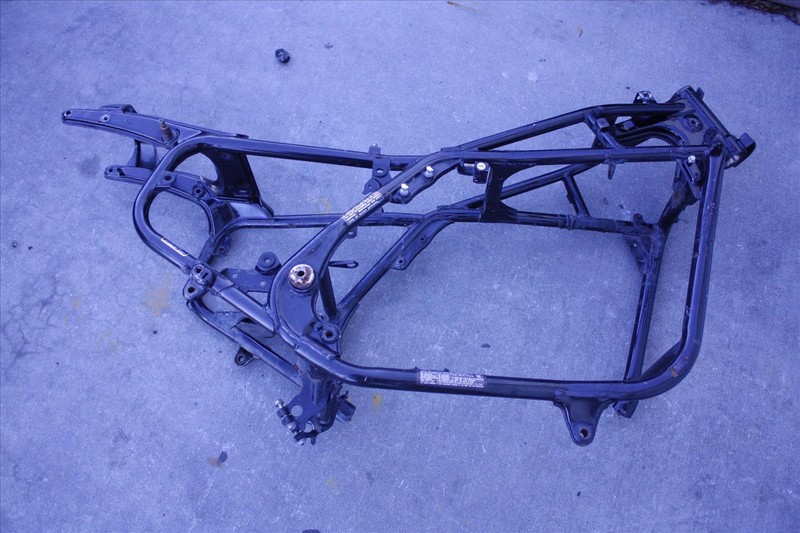 1981 HONDA GL 1100 GOLDWING MAIN FRAME CHASSIS BODY GOLD WING OEM GL1100 81