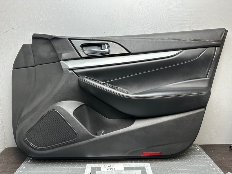 16-18 Nissan Maxima FRONT RIGHT PASSENGER SIDE INTERIOR DOOR PANEL OEM