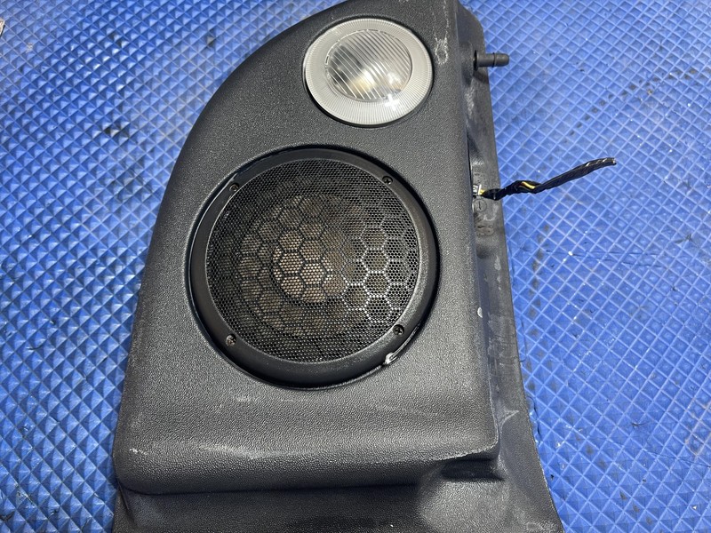 2003-2006 Jeep Wrangler Speaker Pod Left Driver Side Oem Tested