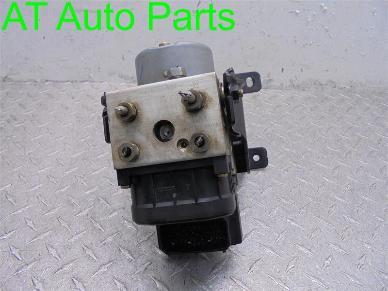 04 05 5.7L DODGE DURANGO 4X4 ABS PUMP 52113684AC