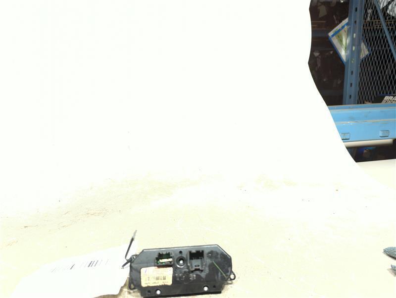 Used A/C Selector Switch fits: 2008 Infiniti QX56 rear Grade A