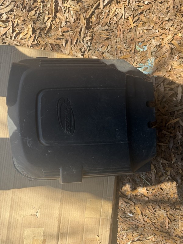 07-14 GM Vortec Silverado Tahoe Engine Cover 4.8 5.3 6.0L 15943789 12625893