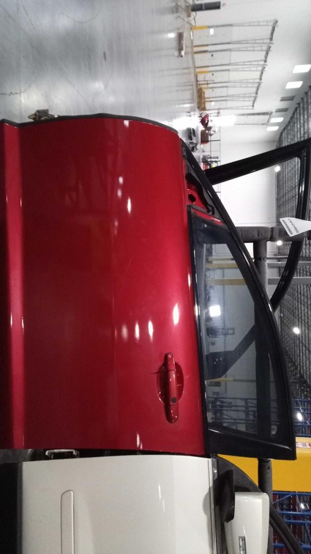 2015 Jaguar XF Front Left Door Italian Racing Red OEM Used 126K Miles