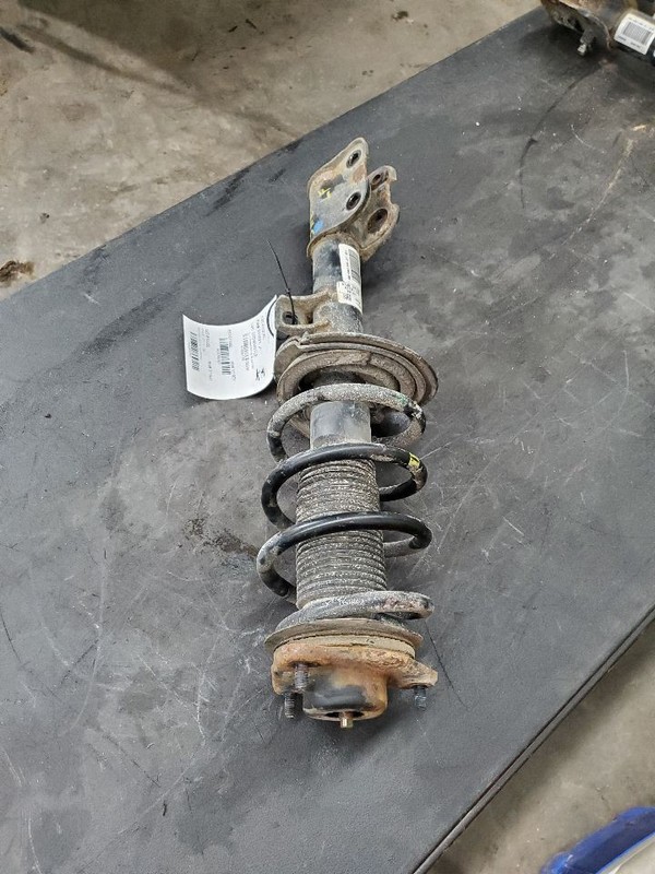 Driver Left Strut Front SWB Sport Fits 15-18 SANTA FE 293783