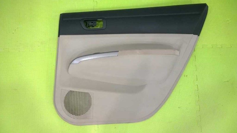 04-09 TOYOTA PRIUS PASSENGER RIGHT REAR INTERIOR DOOR PANEL OEM 2461-85