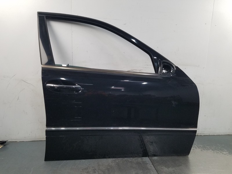 2007 Mercedes AMG E 63 Right Front Passenger Door - * 7711 o3
