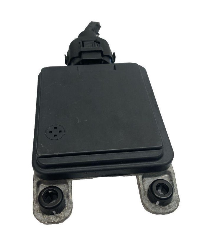 Hyundai Santa Fe cruise control 19 20 radar unit front OEM 99110S2000 broken tab