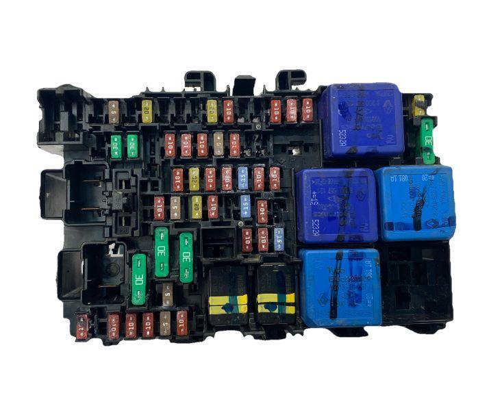 Nissan Sentra junction box 2020 junction box cabin fuse relay block assy OEM