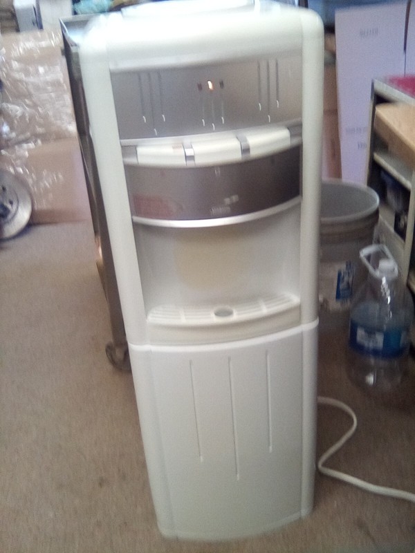 Sunbeam Hot And Cold Water Dispenser YLR2-5-67H3