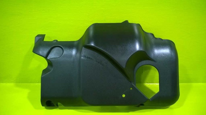 04 GMC YUKON XL 1500 ENGINE COVER OEM 2947-55